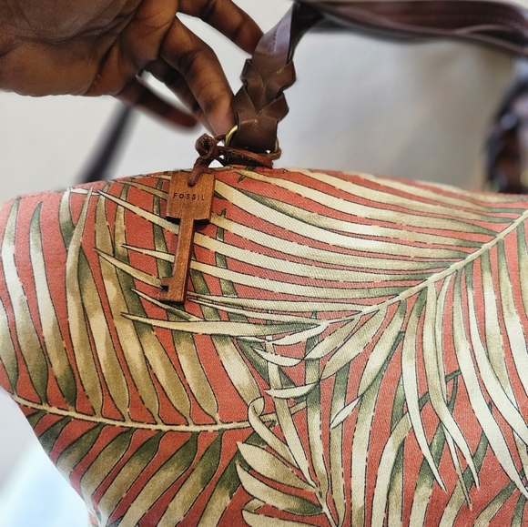 Vintage Fossil crossbody bag - Picture 4 of 8